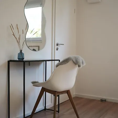 Διαμέρισμα Modern, Stylish & Close To Karlsruhe *